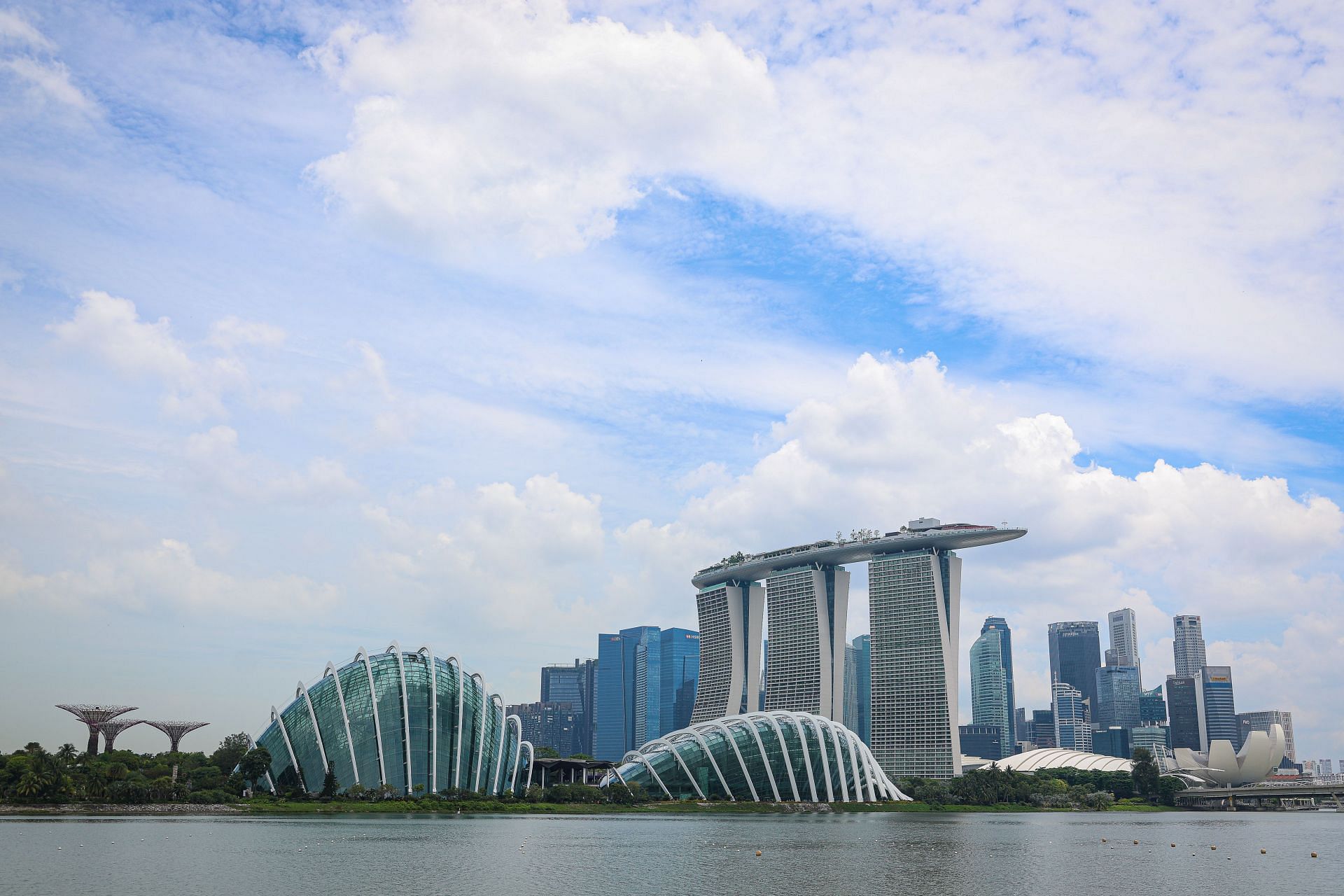 The show used Marina Bay Sands as an establishing shot in season 3 (Image via Getty)